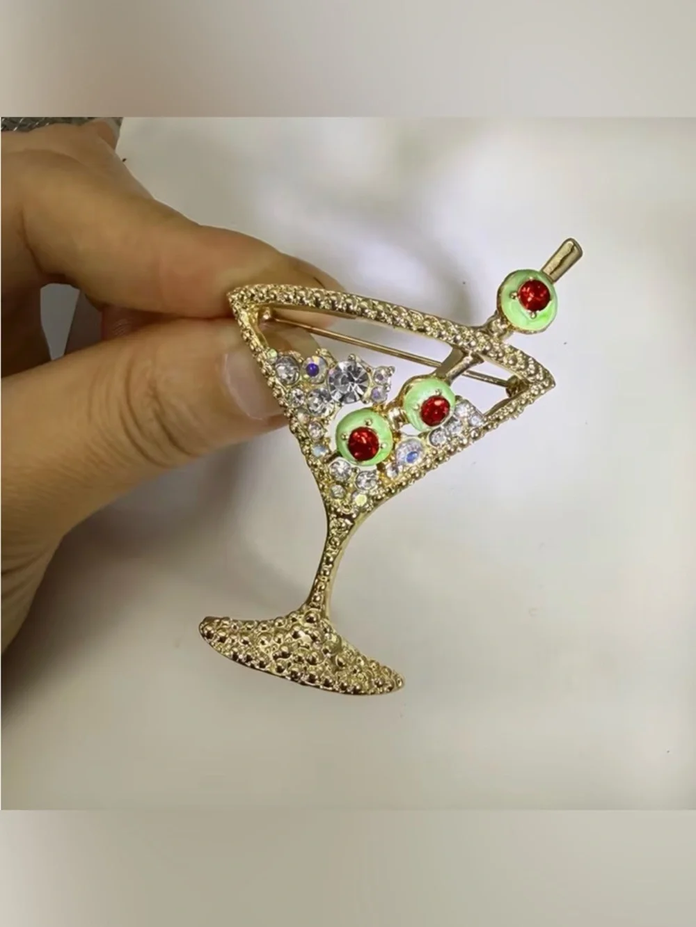 Golden Tone Martini Brooch Modern New with Olives - Picture 3 of 3